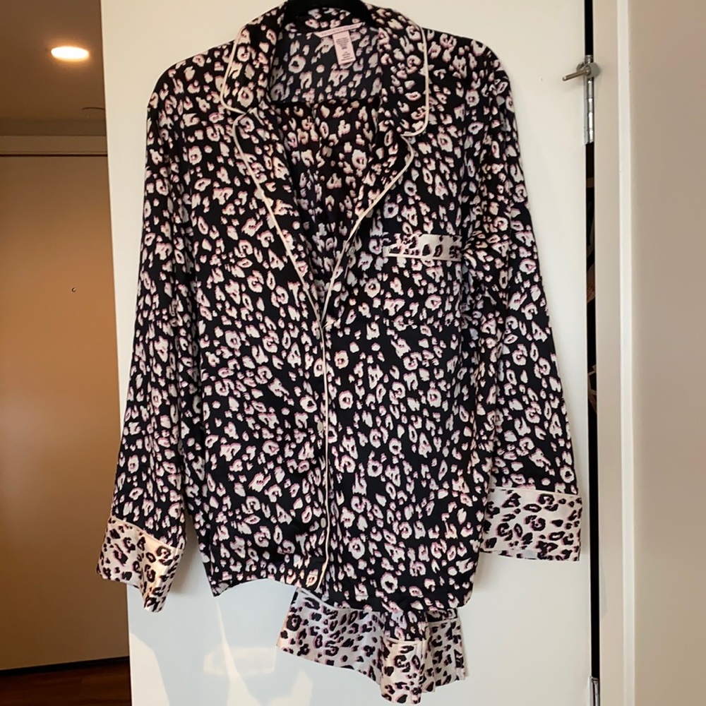 Victoria’s Secret Satin Pajama set!